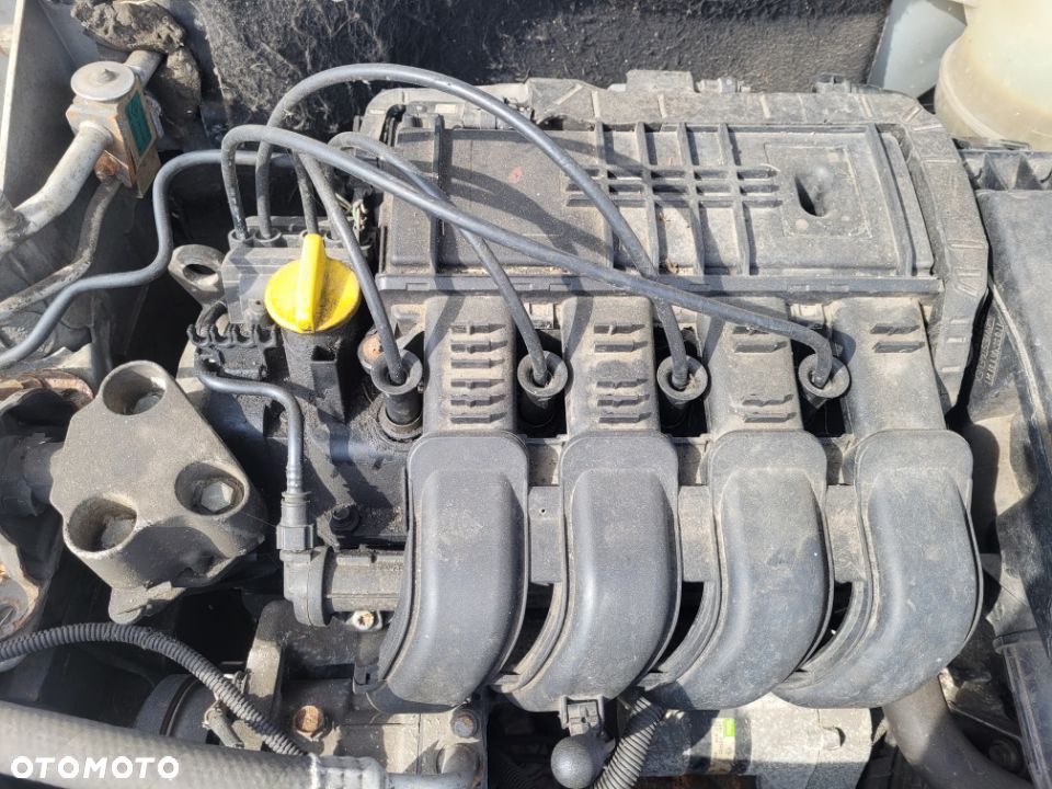 Silnik  Renault Clio II Lift 1,2 16V 55kW 75KM 2001r D4F - 1