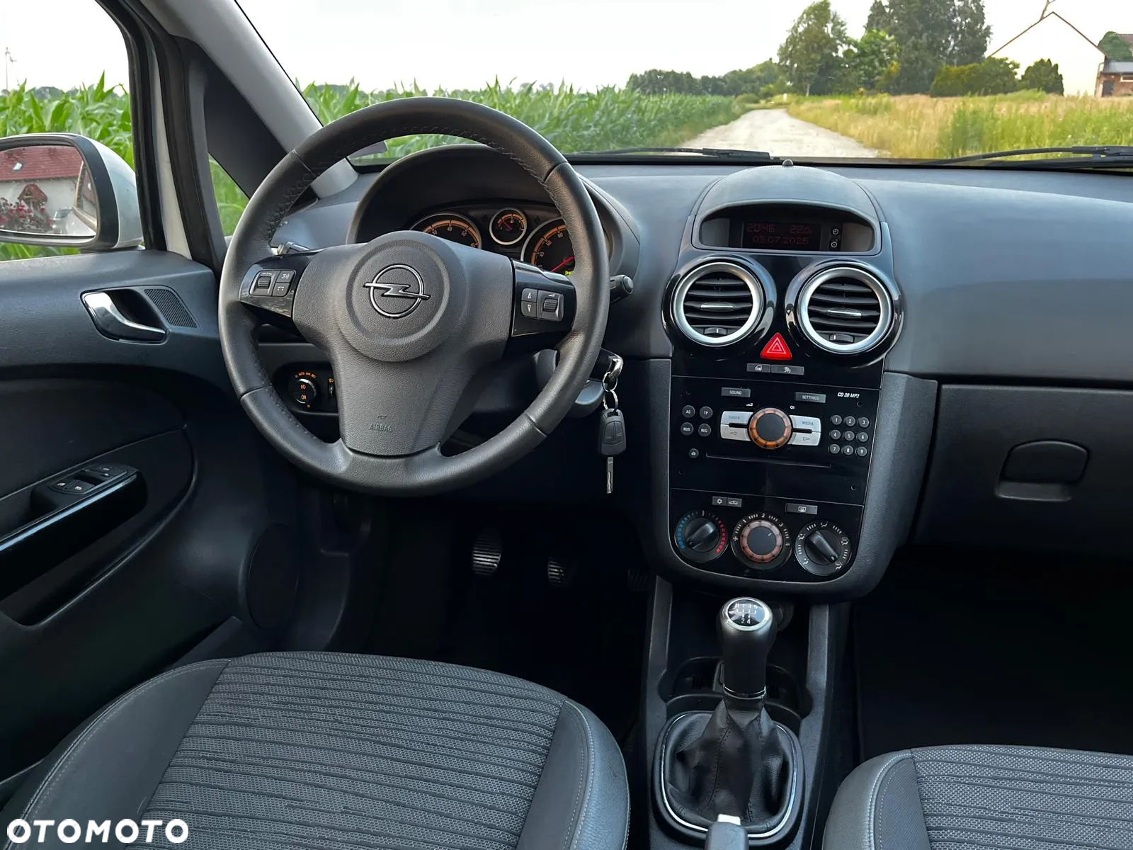 Opel Corsa - 15