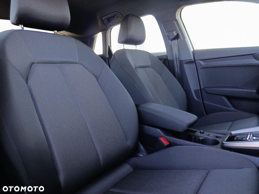 Audi A3 Sportback - 17