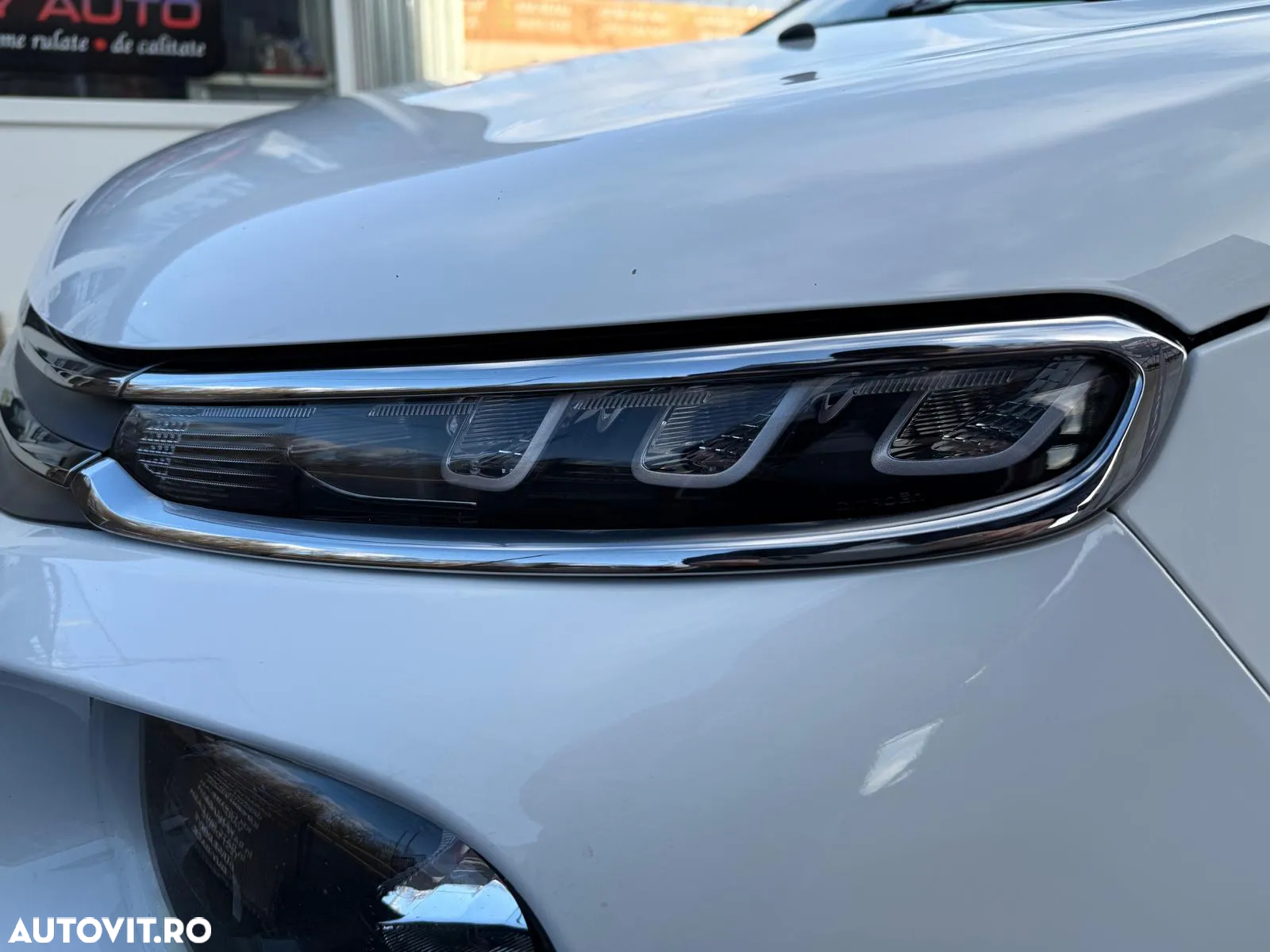 Citroën C3 1.2 PureTech BVM Shine - 9