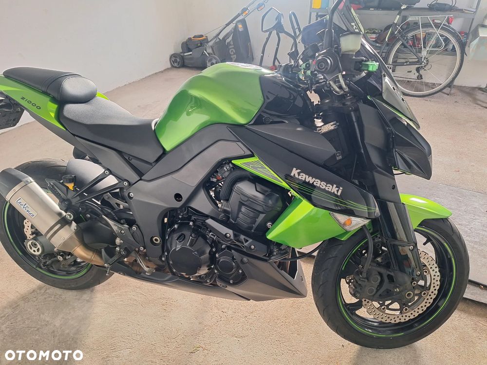Kawasaki ZR - 9