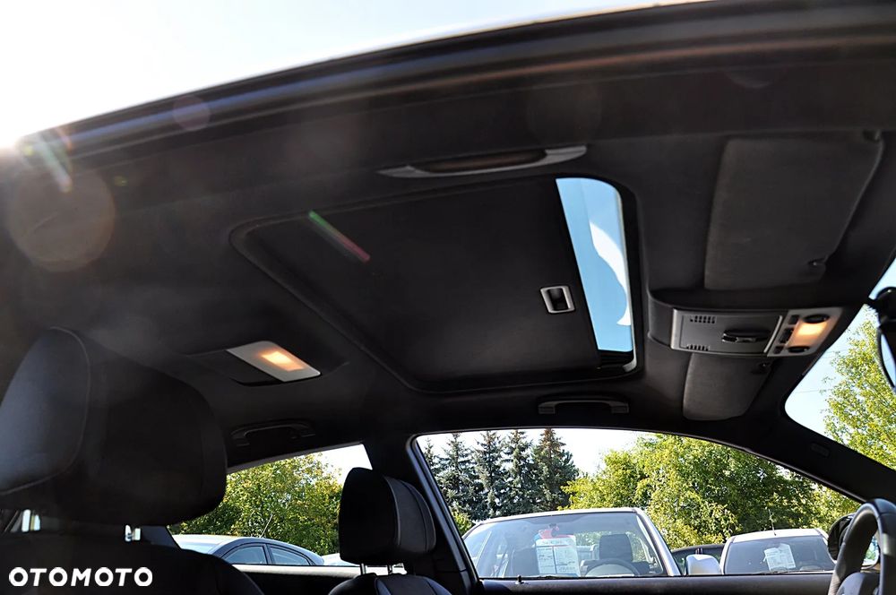 BMW Seria 1 118d - 25
