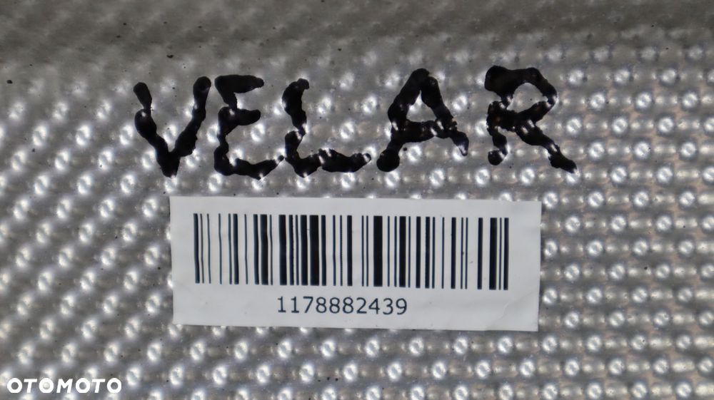 RANGE ROVER VELAR L560 2.0 D OSŁONA TERMICZNA HK83-114B06-AC - 8