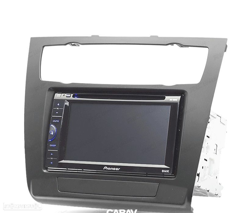 MOLDURA ADAPTADOR PRETO PARA RADIO 2-DIN PARA BMW SERIE 1 E81 E82 E87 E88 - 1