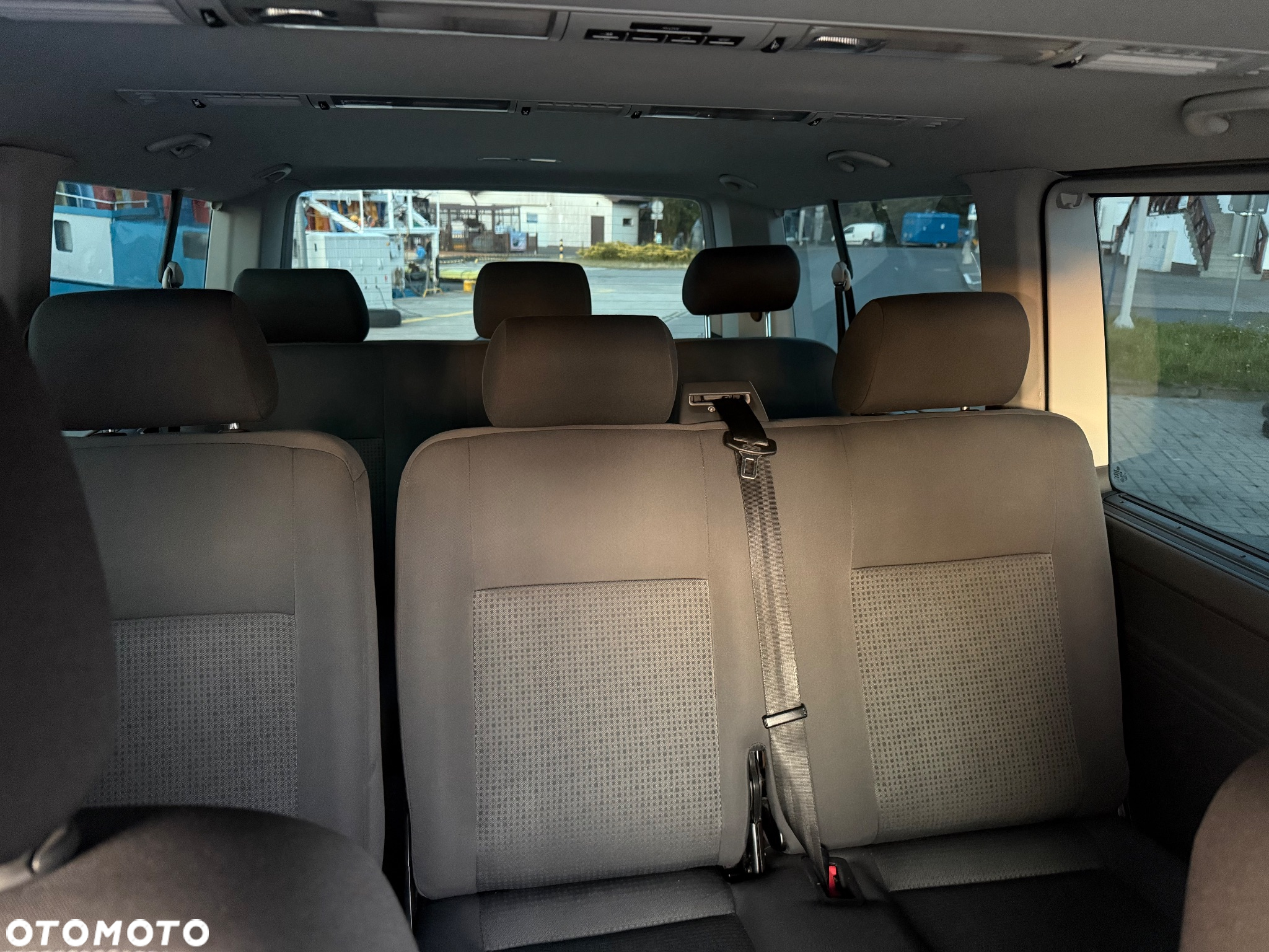 Volkswagen Caravelle 2.0 BiTDI L2 Highline 4Motion DSG - 18