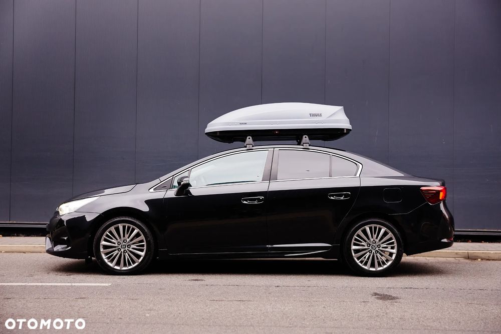 Toyota Avensis 2.0 D-4D Prestige - 2