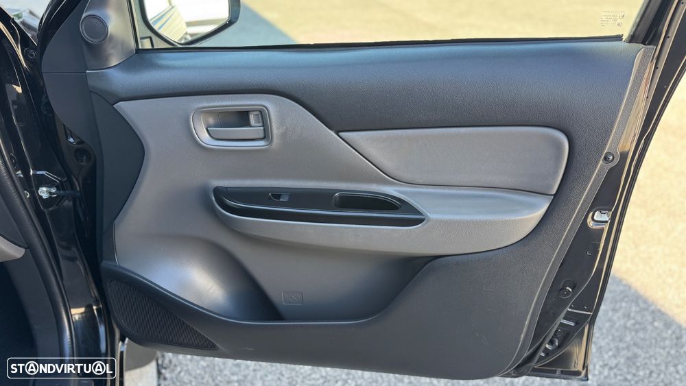 Mitsubishi L-200 Fiat Fullback 2.4 TD C/ 3 Lugares - 35