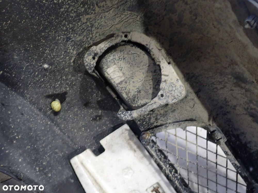 ZDERZAK PRZÓD CHRYSLER PT CRUISER 2.4 LIFT - 16