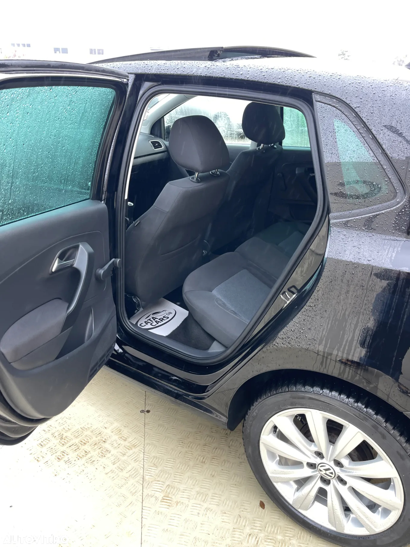 Volkswagen Polo 1.2 Blue Motion Technology Team - 28