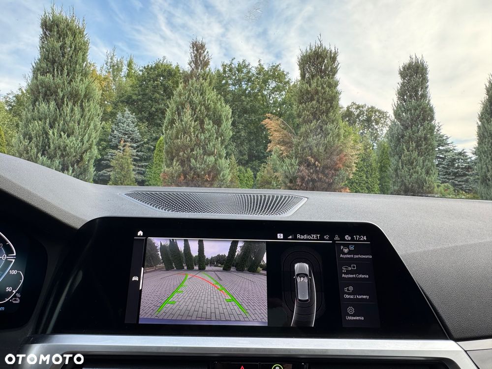 BMW Seria 3 - 16