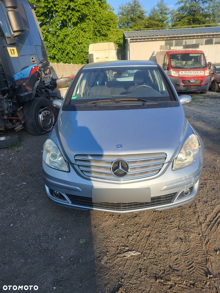 Mercedes-Benz Klasa B 200 - 14