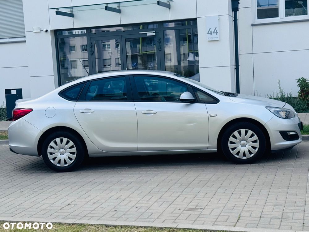 Opel Astra IV 1.4 T Business S&S - 6