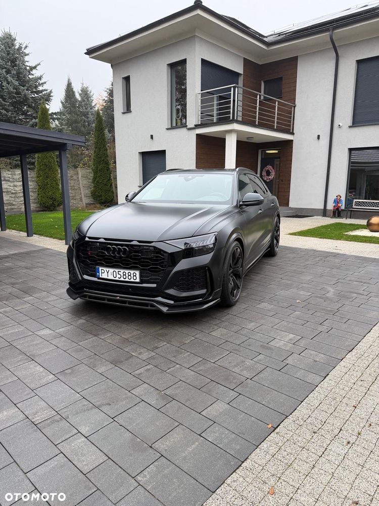 Audi RS Q8 - 24
