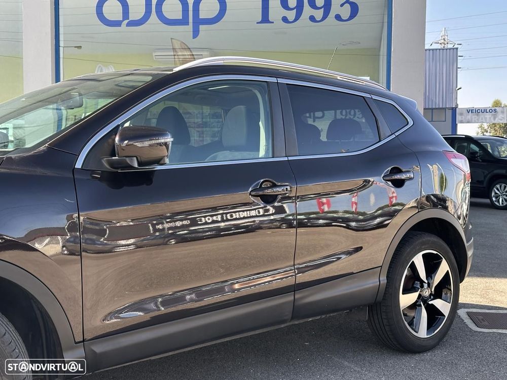 Nissan Qashqai 1.5 dCi N-Connecta - 4