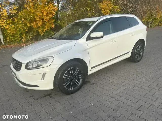 Volvo XC 60 D4 AWD Summum - 2