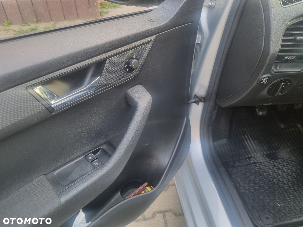 Skoda Fabia 1.0 Ambition - 14