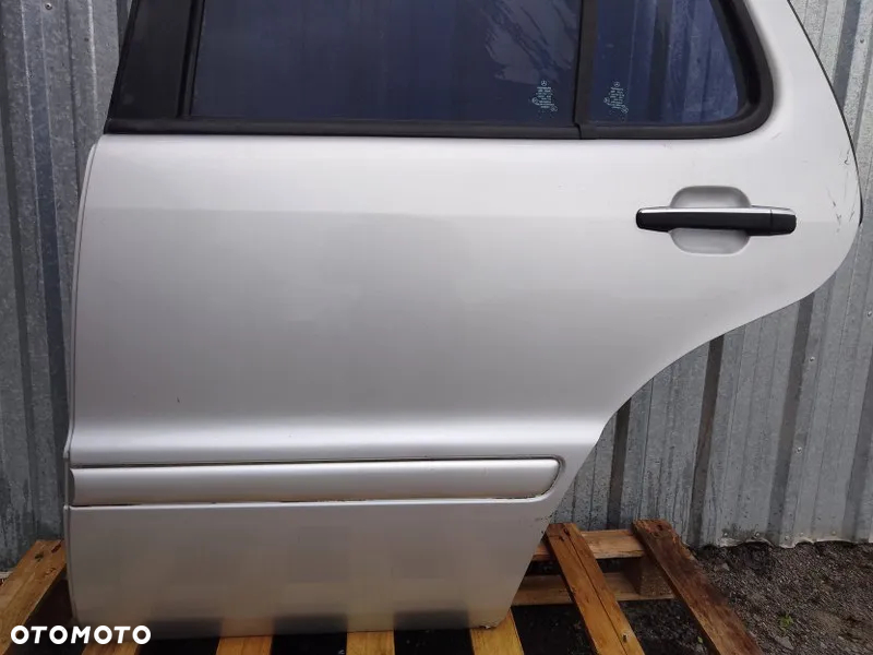DRZWI TYLNE LEWE TYŁ MERCEDES ML W163 LIFT 744 - 2