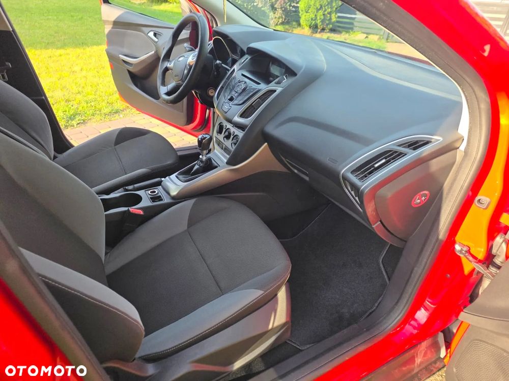 Ford Focus 1.6 TDCi Trend - 6