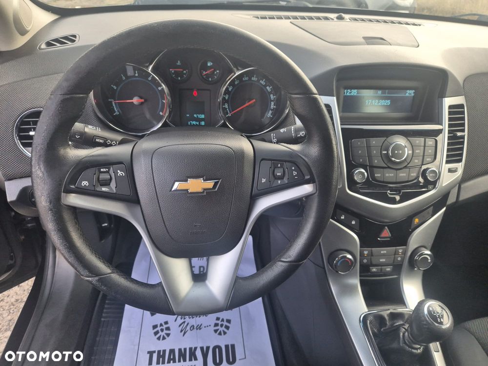Chevrolet Cruze 1.8 LTZ - 18
