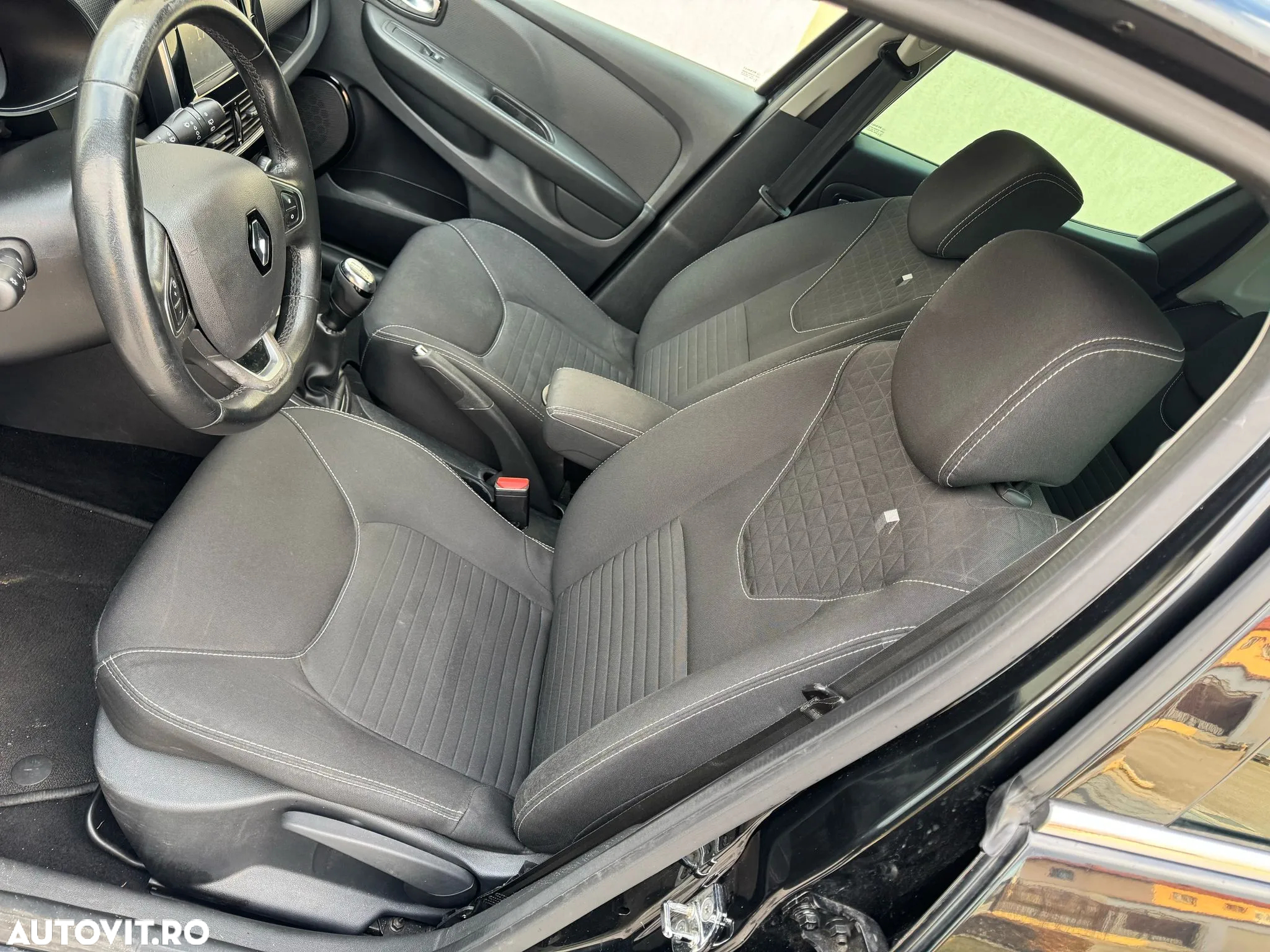 Renault Clio (Energy) dCi 90 Start & Stop LIMITED - 6