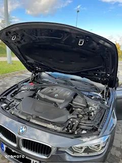 BMW Seria 3 330i Touring xDrive Advantage - 4