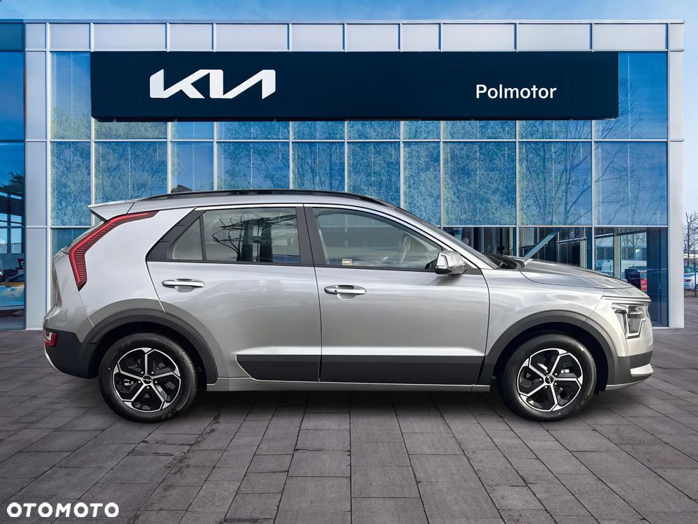 Kia Niro 1.6 GDI Hybrid M - 6