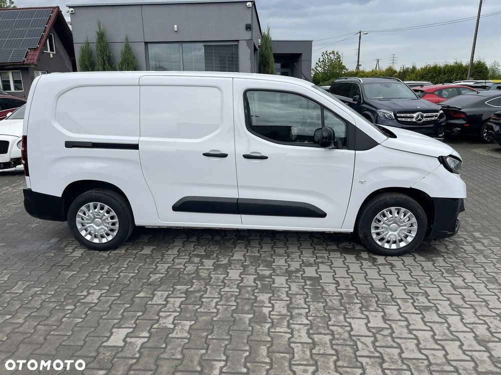 Toyota Proace City - 8