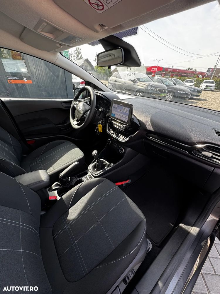 Ford Fiesta - 11