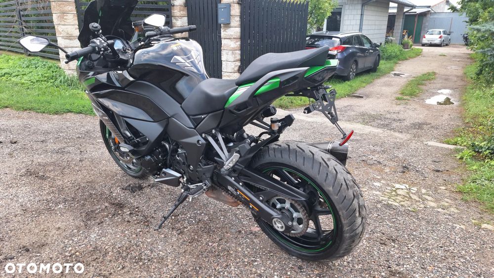 Kawasaki Ninja 1000 SX - 27