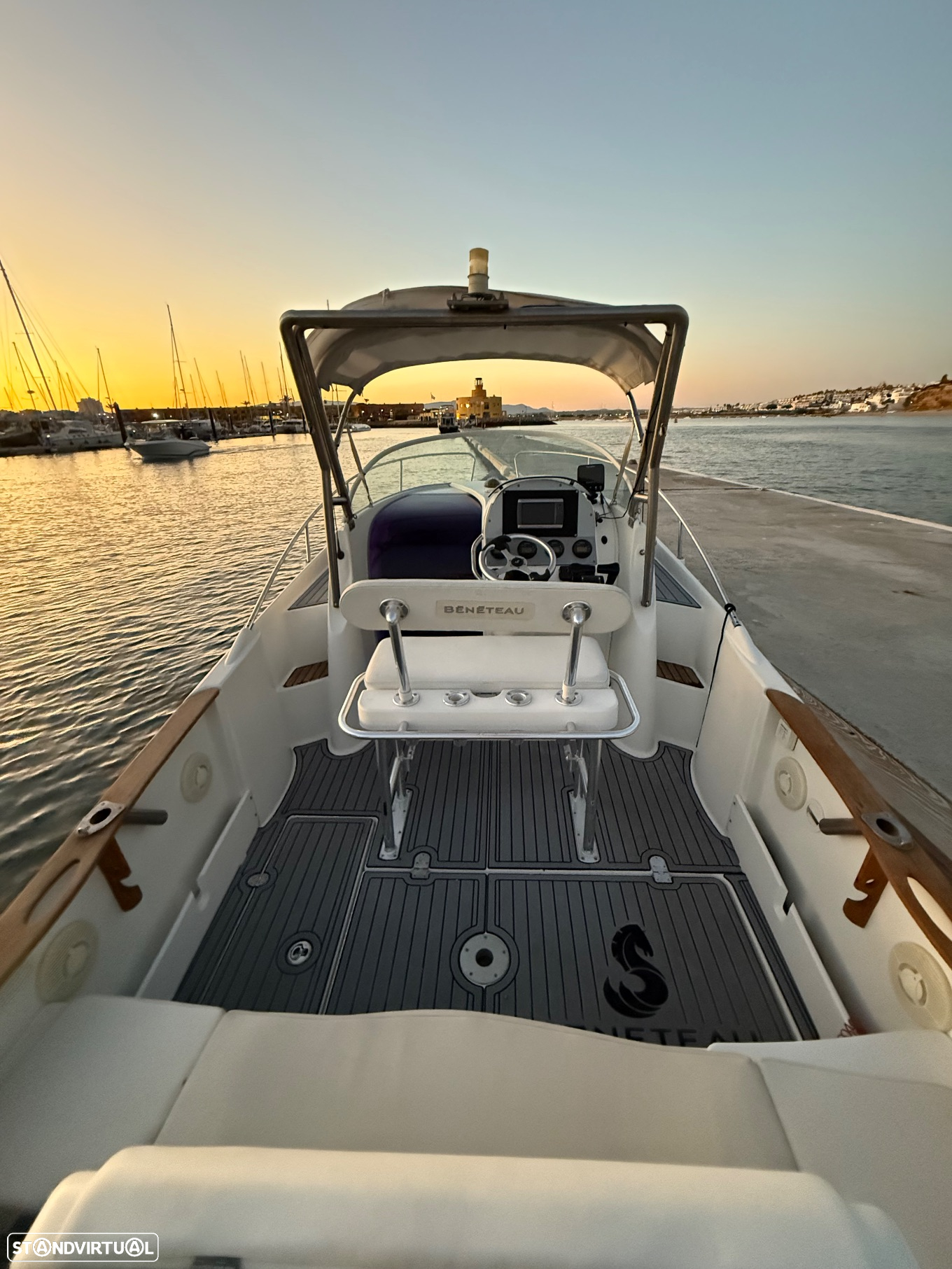 Beneteau Flyer 750 WA - 3