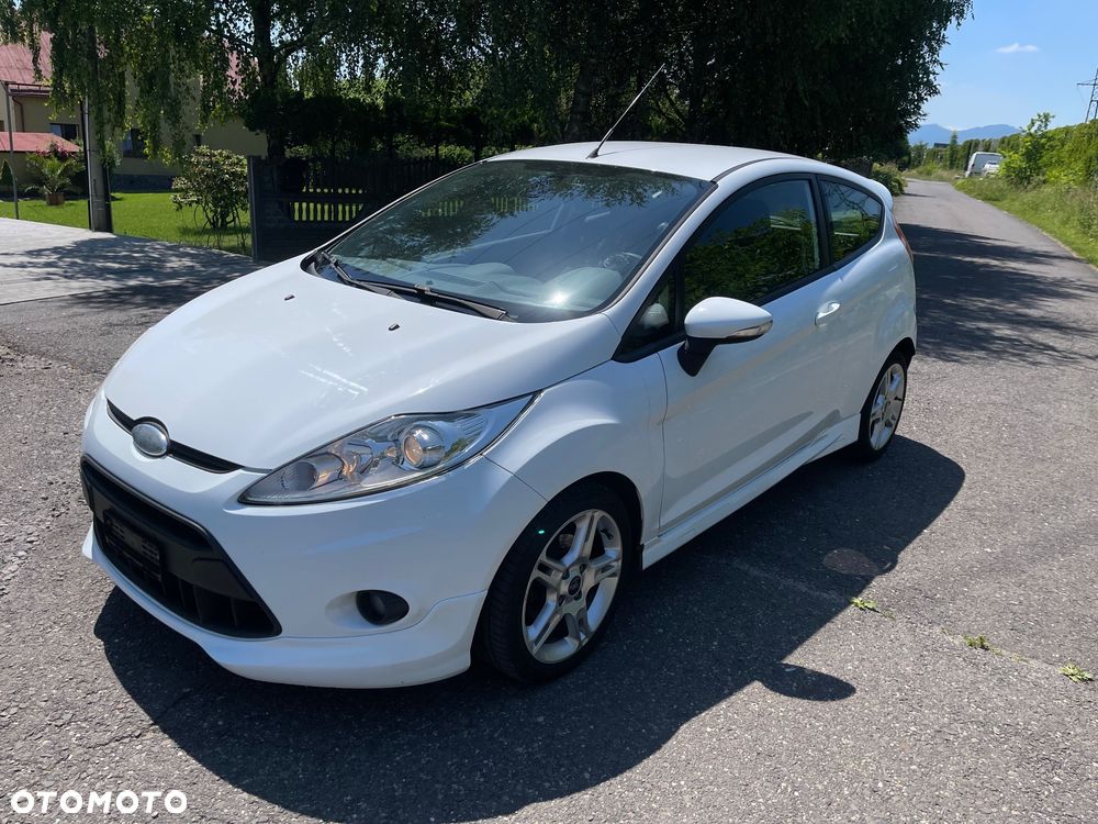 Ford Fiesta - 4