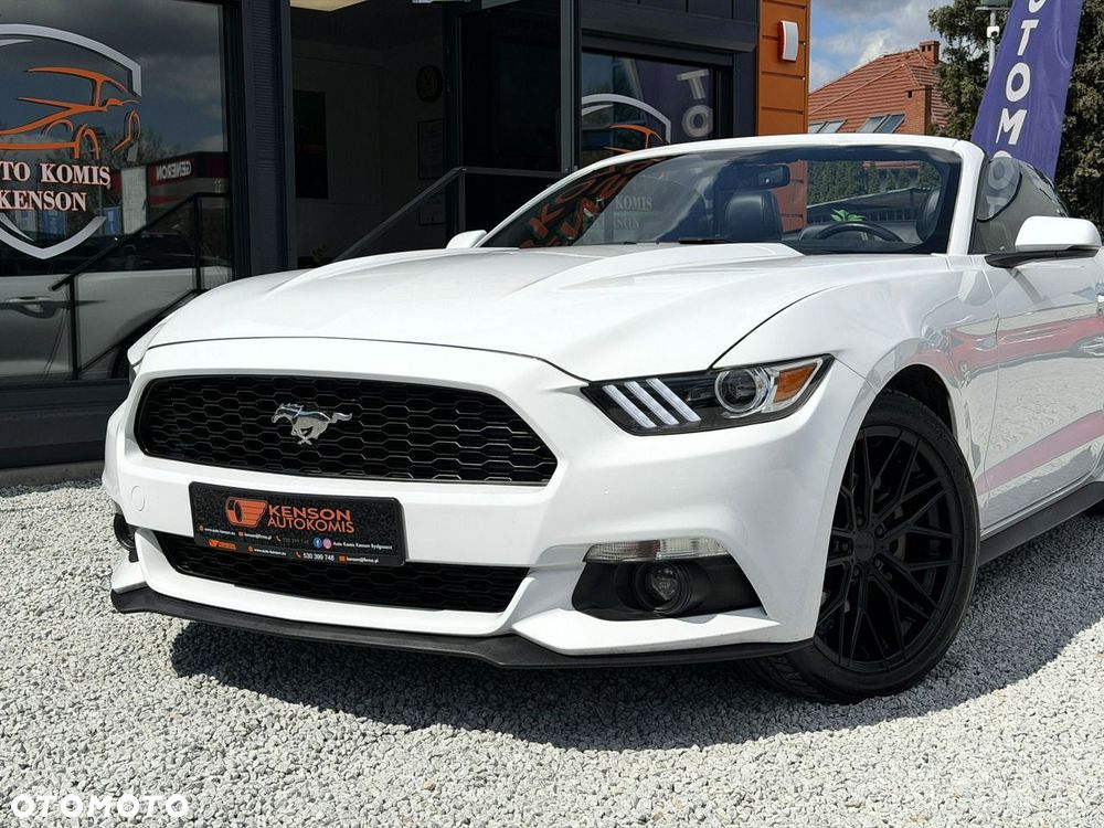 Ford Mustang - 8