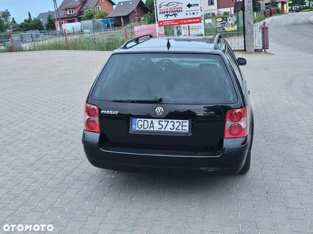Volkswagen Passat 1.9 TDI Comfortline Family - 17