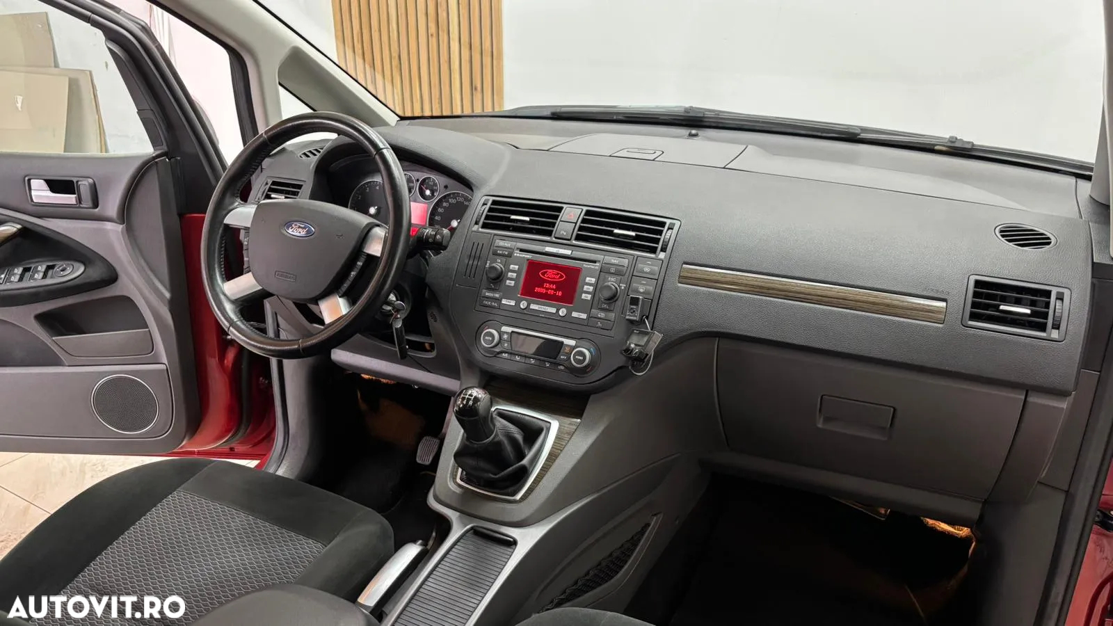 Ford C-Max 1.8 Ghia - 7