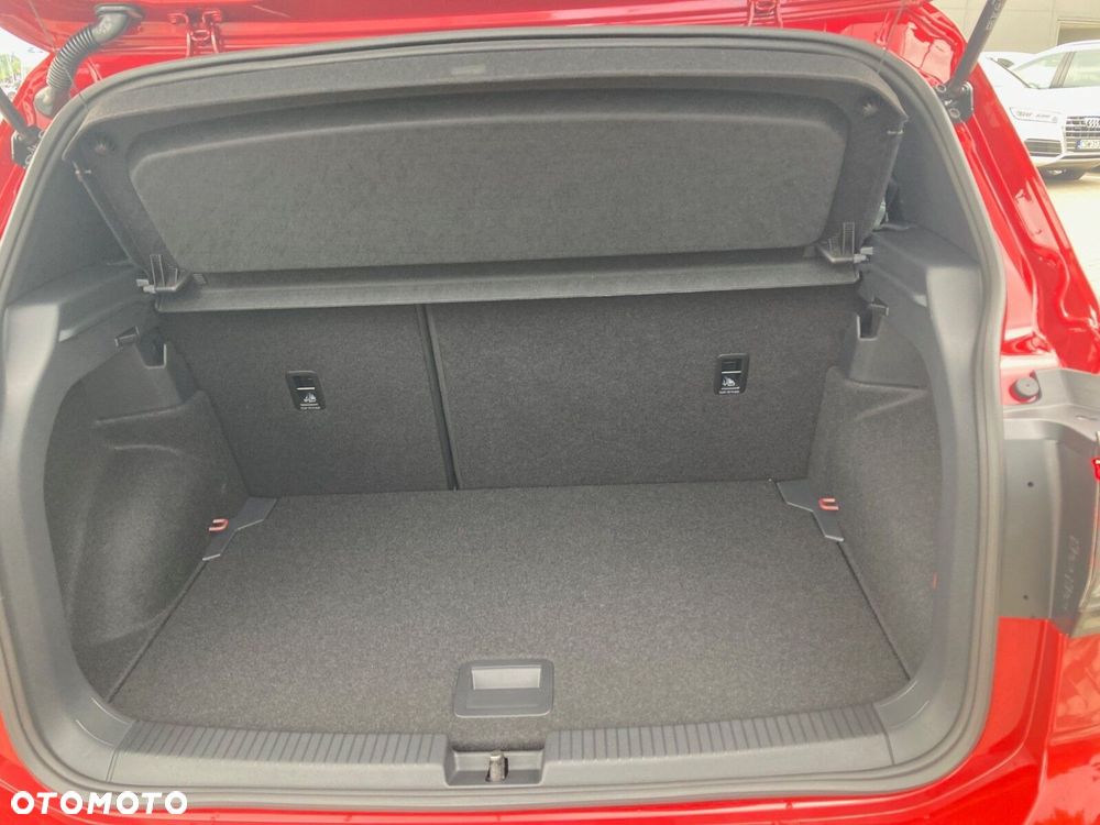 Volkswagen T-Cross - 22
