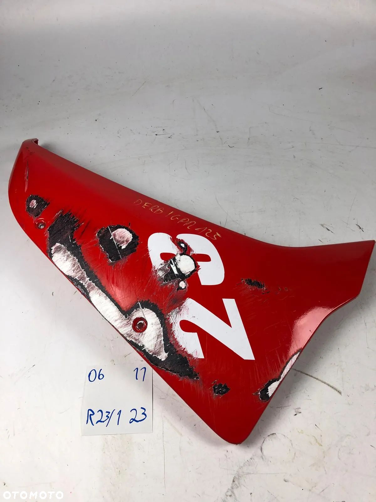 Derbi GPR 50 125 Prawy Bok Owiewka Prawa Osłona - 1