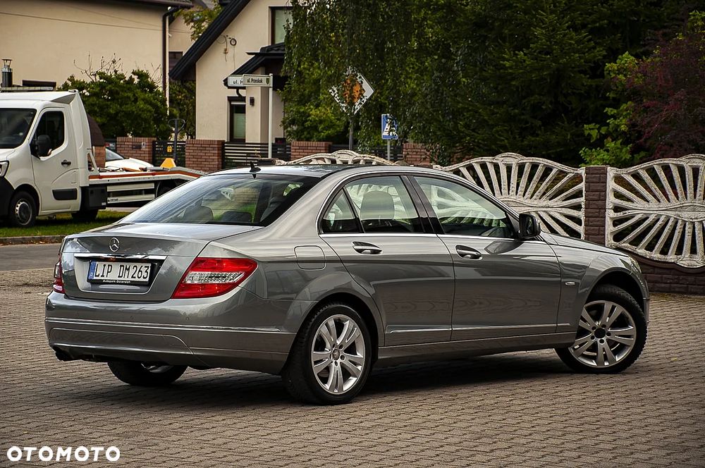 Mercedes-Benz Klasa C 180 Kompressor Automatik Avantgarde - 20