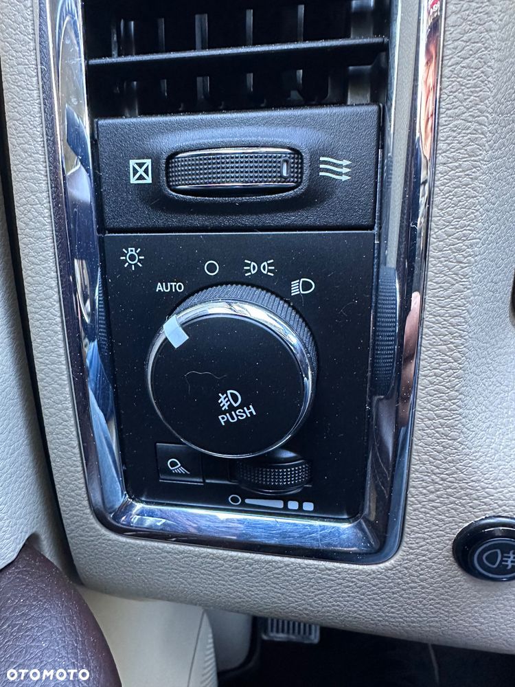 RAM 1500 - 25