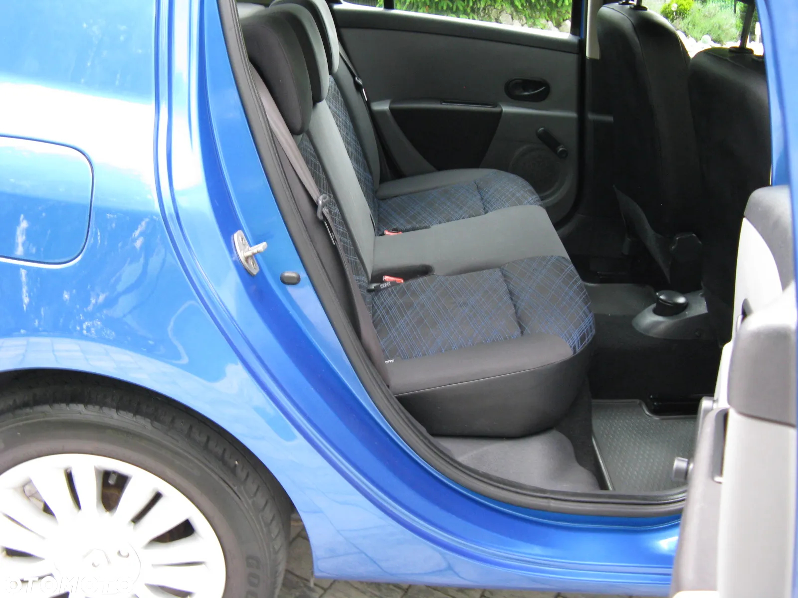 Peugeot 207 1.4 16V Trendy - 27