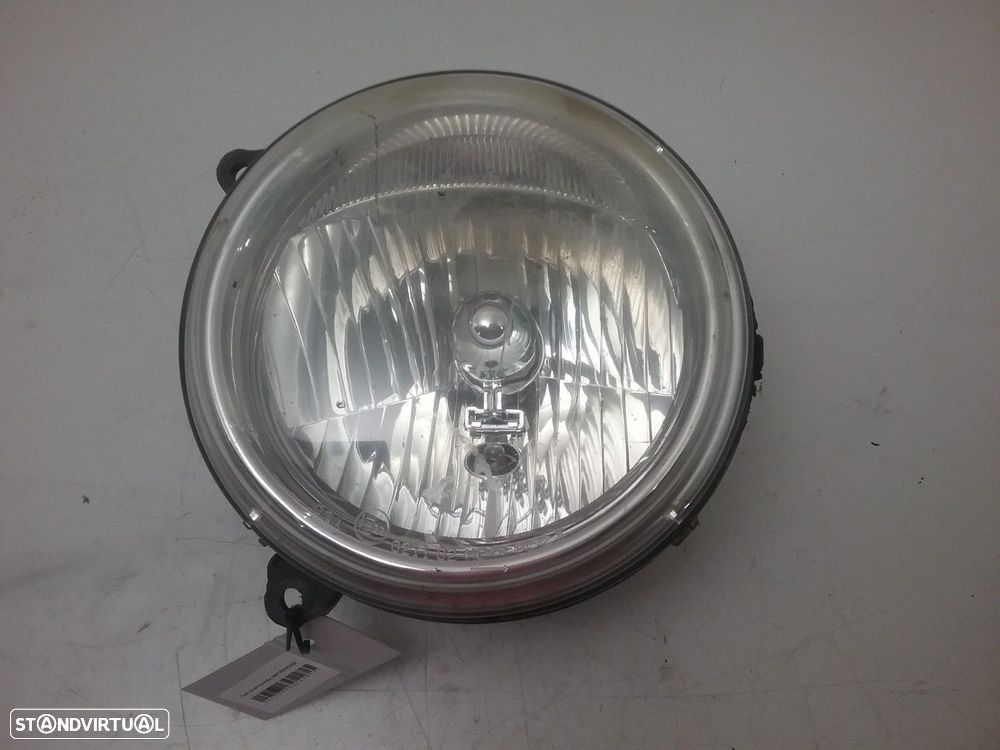 Farol Frente Esq JEEP RENEGADE Closed Off-Road Vehicle 03.00 - 07.07 - 1