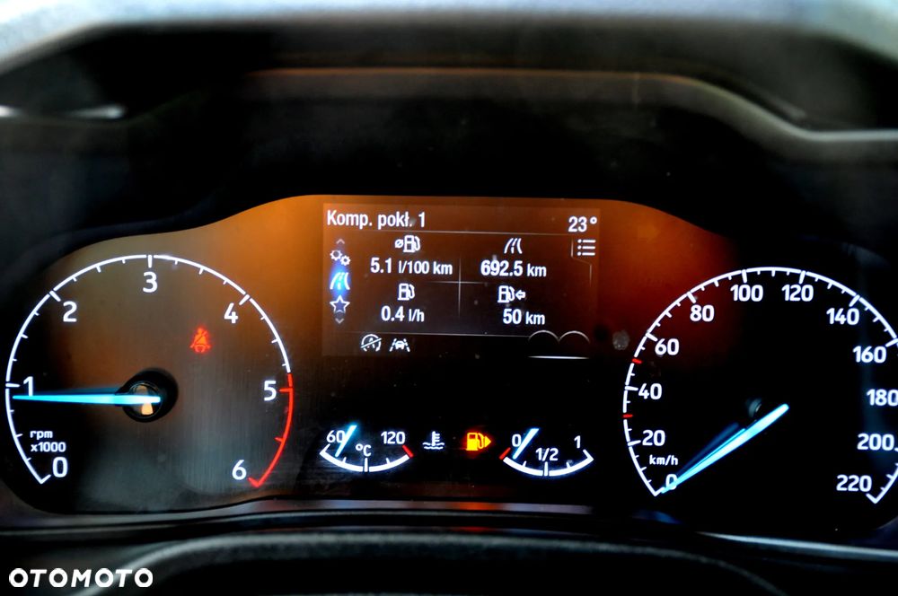 Ford Tourneo Connect 1.5 EcoBlue Titanium - 40