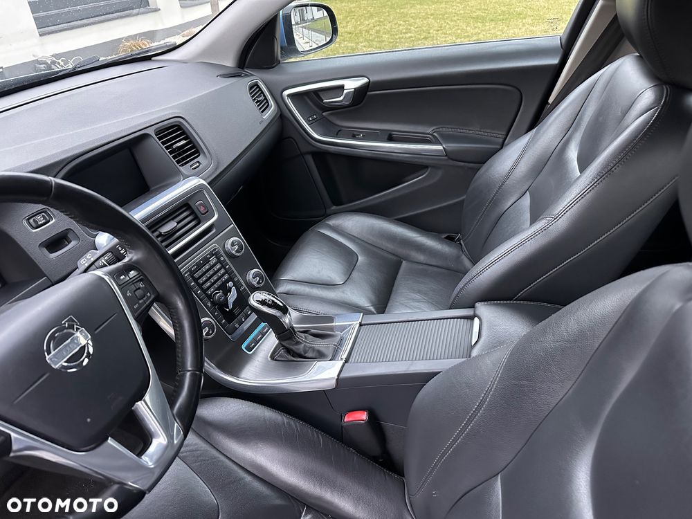 Volvo V60 - 18