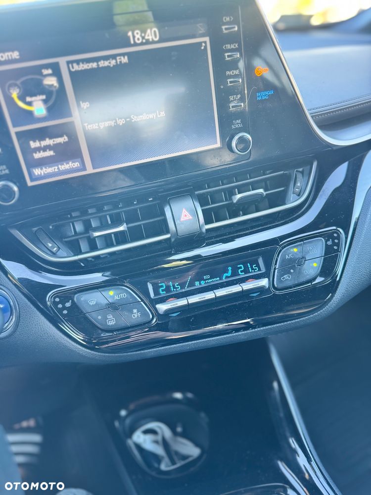 Toyota C-HR 2.0 Hybrid Executive - 17