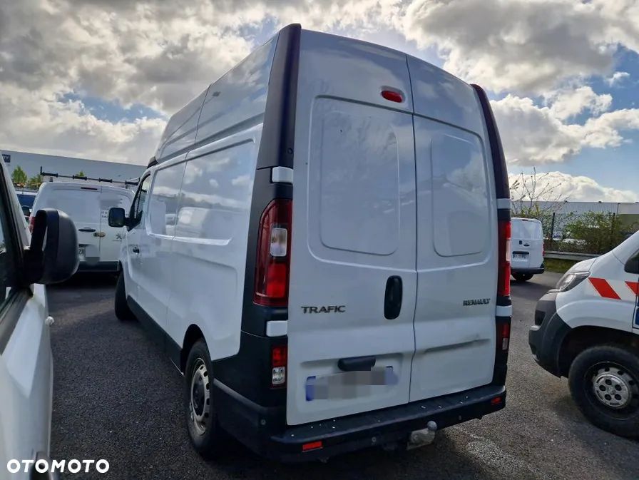 Renault TRAFIC - 4