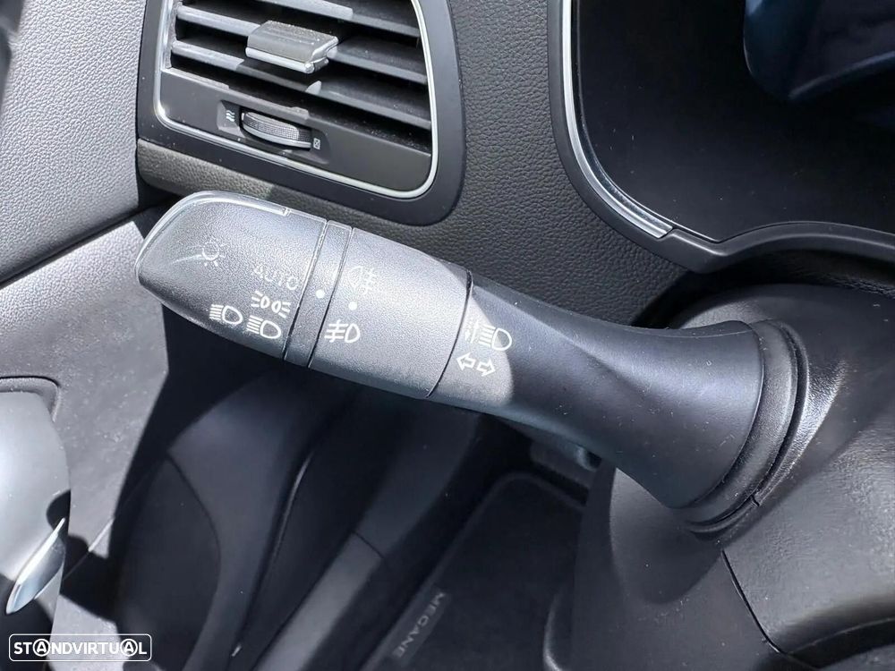 Renault Mégane Sport Tourer 1.6 E-Tech Plug-In Intens - 38