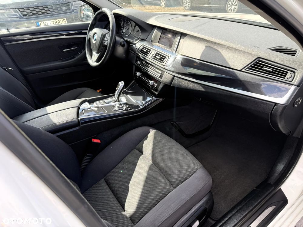 BMW Seria 5 520d - 9