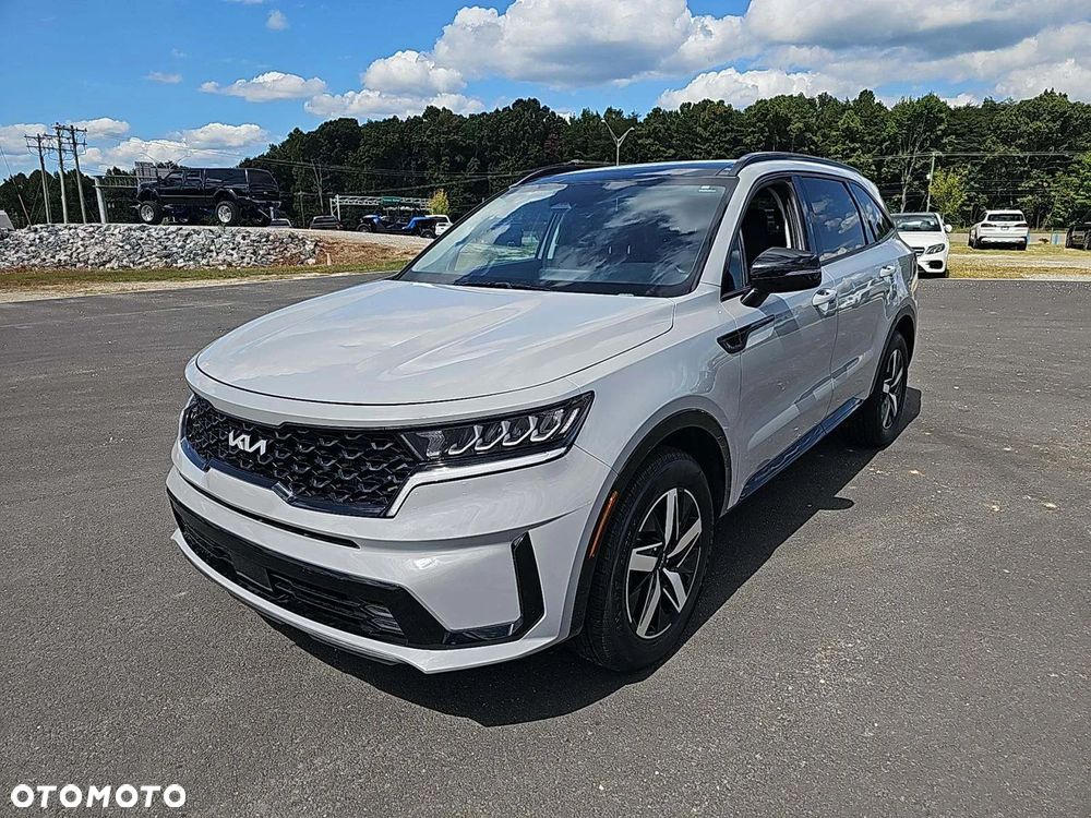 Kia Sorento - 1