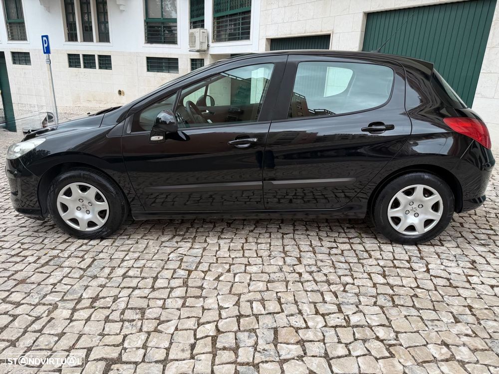 Peugeot 308 1.6 HDi Executive - 14