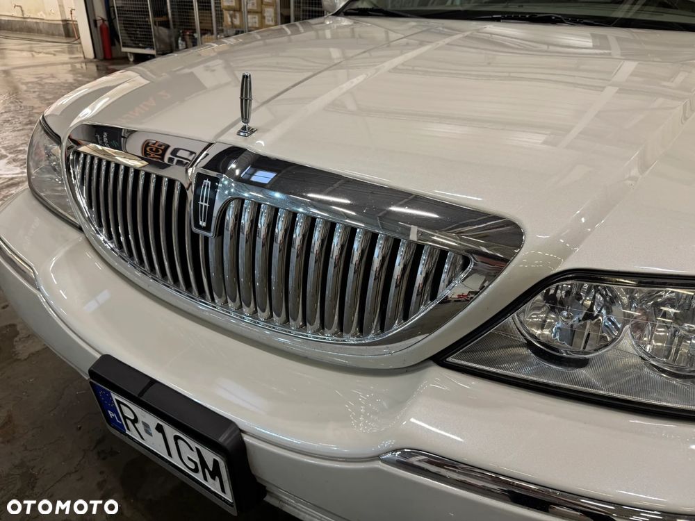 Lincoln Town Car 4.6 Signature - 4