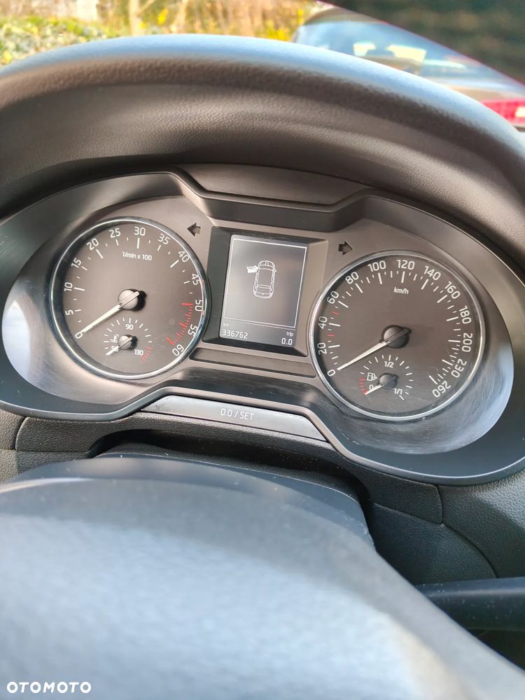 Skoda Octavia 2.0 TDI Edition - 12